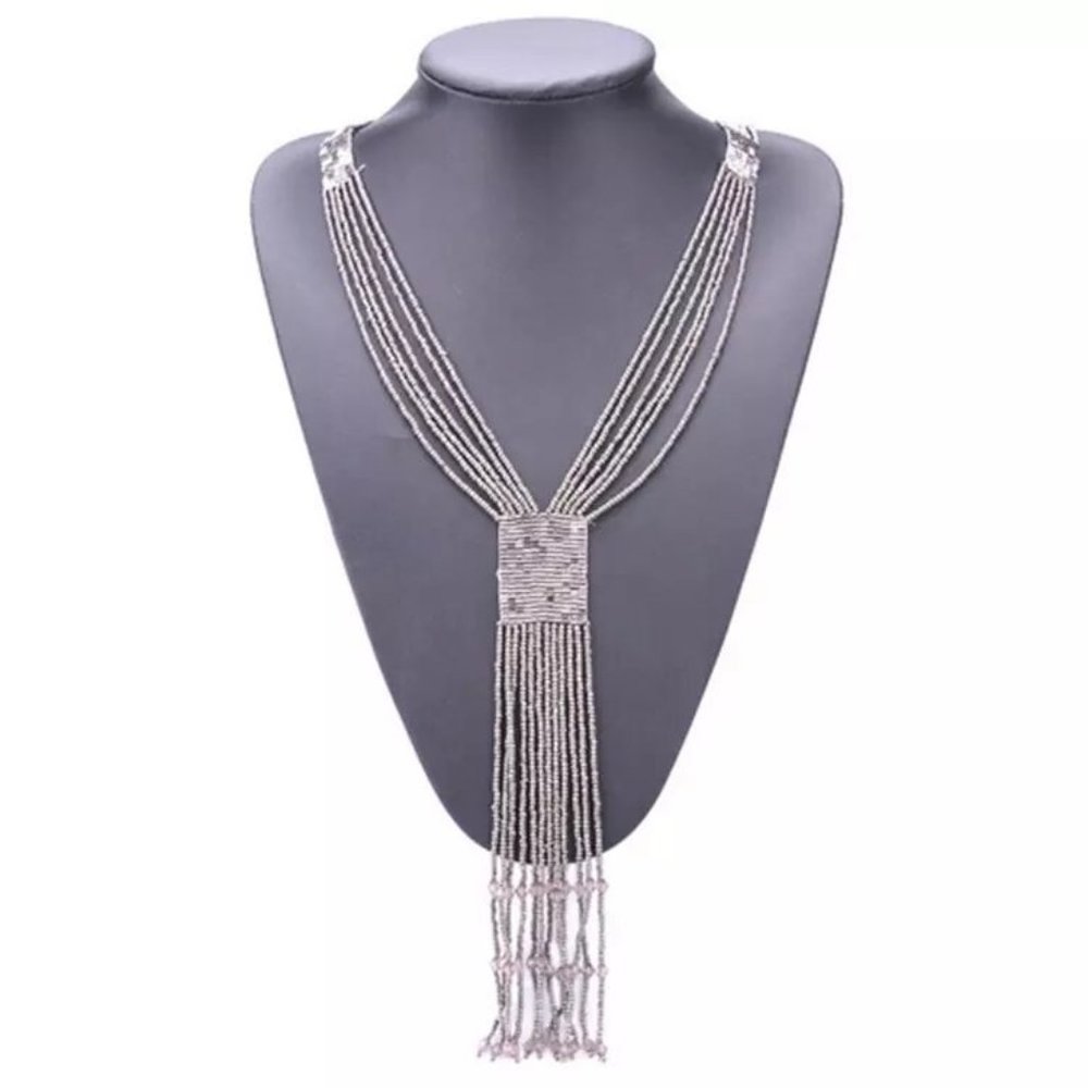 💜 ***FINAL SALE***NWT Boho-Euro Necklace (Silver)